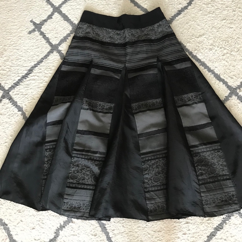 🌹Vintage black beautiful skirt from Italy🌹